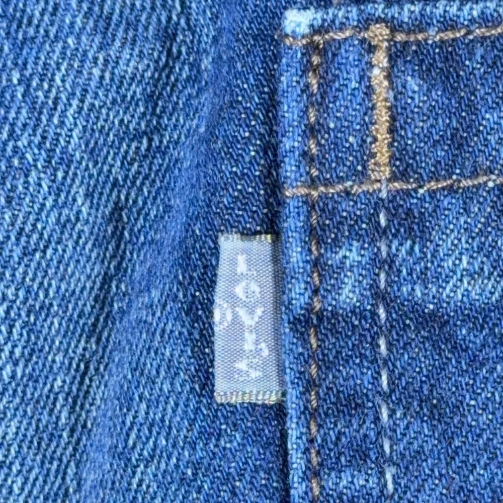 Levis SilverTab Mens Straight Leg Jeans Medium Wash Blue Denim 247M Tag 35 Waist